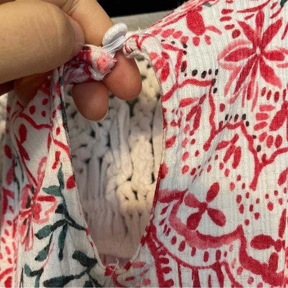 TORRID | Red Flower Crochet Macrame High Neck Medallion Boteh Top sz0x - Picture 10 of 12